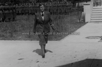 Appell auf dem Vorplatz des Fluko Osnabrück, 1941 Vorplatz Fluko Osnabrück
