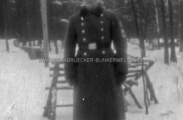 Portrait Weinert; Bildunterschrift: "Der frischgebackene Arbeitsmann, Okt. 1941" Weinert, Achmer 1941