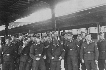 Am Hauptbahnhof Osnabrück im April 1942. Zwischenstopp Hauptbahnhof Osnabrück
