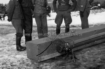 Diese Aufnahme konnte nicht genau zugeordnet werden. Sie könnte unter Umständen in Diepholz entstanden sein, wo die Flak-Abteilung vor der Ankunft in Jeggen stationiert war. Flak-Einheit unbekannter Standort (Diepholz oder Jeggen)