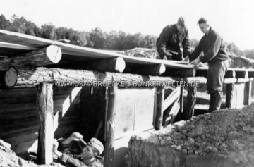 Bau eines "BII-Unterstandes" in der Flakstellung Harderberg. Die Aufnahme stammt vermutlicht aus dem Jahr 1939. Bau eines BII-Unterstandes in der Flakstellung Harderberg.