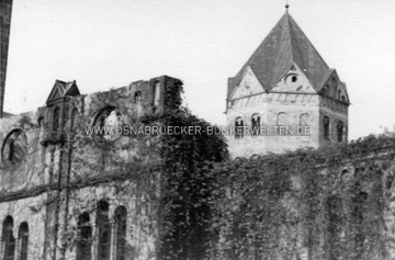 Kriegsschäden am Osnabrücker Dom, aufgenommen im Jahr 1951. Kriegsschäden am Osnabrücker Dom 1951