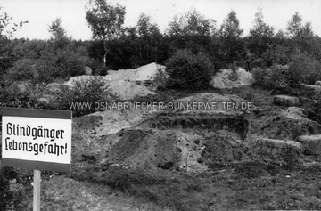 Der Fundort des ersten bekannten Blindgängers in Osnabrück. Das Foto entstand in der Doppheide (Fledder). Der Blindgänger wurde am 22. September 1940 gesprengt. Fundort Blindgänger 1940 in der Doppheide Osnabrück