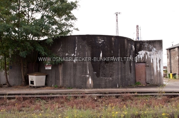 Der "Otto-Bunker" im Bahnausbesserungswerk Oststraße im Schinkel Otto-Bunker Bahnausbesserungswerk Oststraße