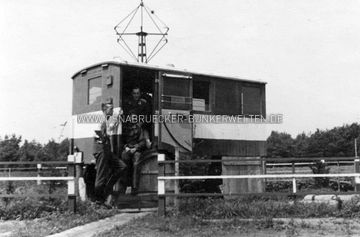 Ein mutmaßlicher Funkpeilwagen auf dem Fliegerhorst Achmer im Jahr 1938. Funkpeilwagen auf dem Fliegerhorst Achmer 1938