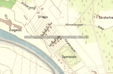 Bildausschnitt eines Stadtplans von 1948. In der Bildmitte ist die Siedlung und gleichnamige Straße "Urlager Esch" sowie der angrenzende Sportplatz zu erkennen. Beides existiert heute nicht mehr. Plan der Stadt Osnabrück, 1948