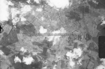 Luftaufnahme der USAAF vom westlichen Randgebiet der Stadt Osnabrück, aufgenommen am 12.10.1944. Luftaufnahme Osnabrück 12.10.1944