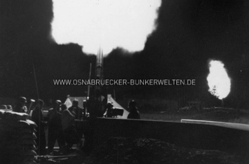 Bildunterschrift: "8,8cm in Tätigkeit während der Nachtangriffe auf Osnabrück im Herbst 1940." Flak Westerberg - Nachtangriff auf Osnabrück